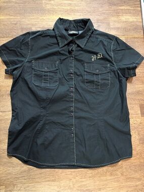 Harley-Davidson Black Short-Sleeve Button-Down Shirt with Contrast Stitching